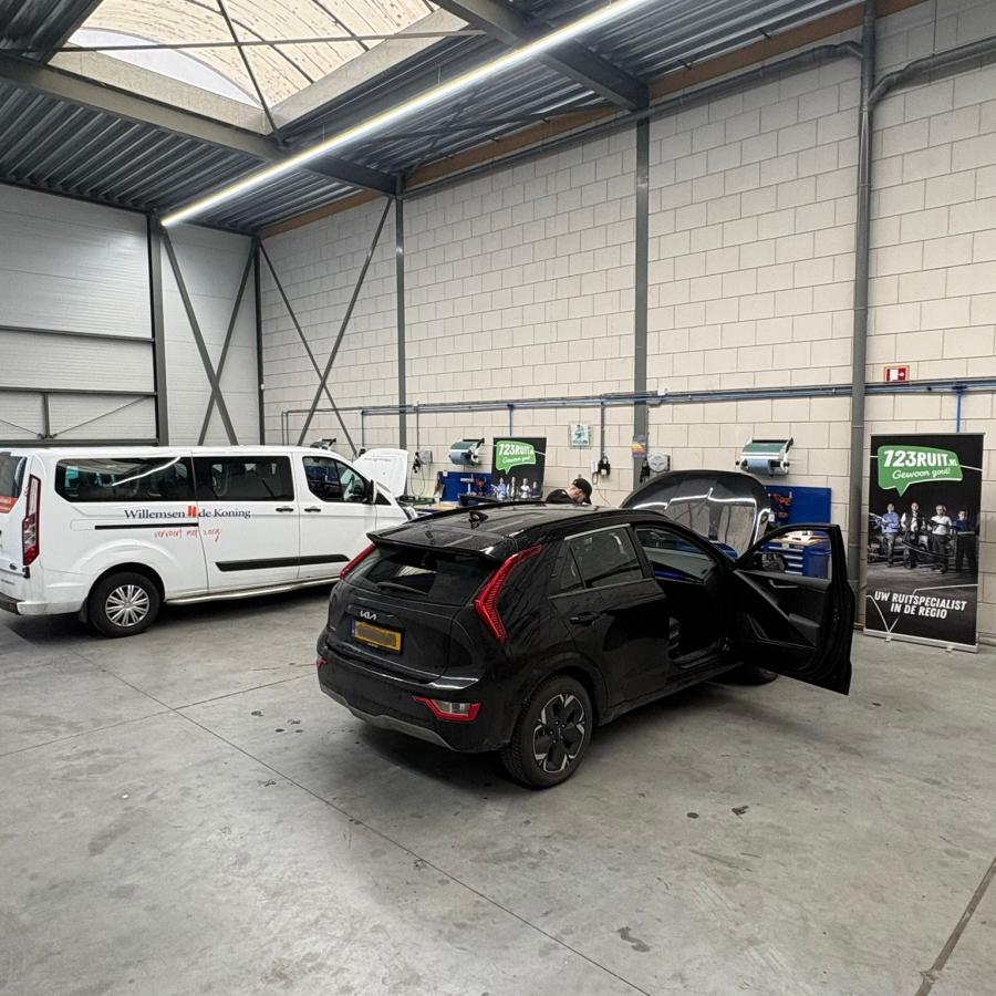 Autoglas Ede autoruit repartatie